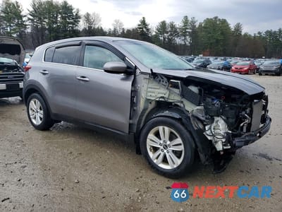 Czwarte zdjęcie samochodu z boku: 2018 KIA SPORTAGE LX VIN:KNDPMCAC1J7439228 - miniatura