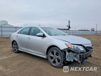 Czwarte zdjęcie samochodu z boku: 2014 TOYOTA CAMRY SE SPORT VIN:4T1BF1FK2EU452209 - miniatura