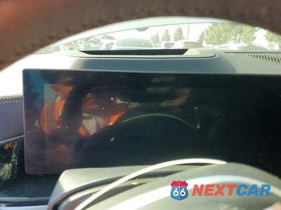 Zdjęcie 9 z 13 samochodu: 2027 BMW X5 VIN:5UX23EU05R9W19126 - miniatura