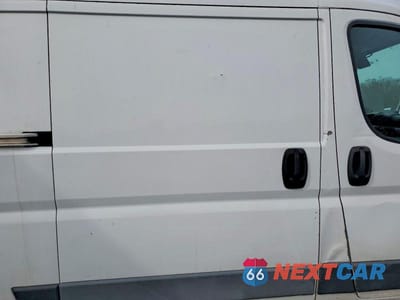 Zdjęcie 11 z 12 samochodu: 2015 RAM PROMASTER 1500 1500 STANDARD VIN:3C6TRVAG9FE503755 - miniatura