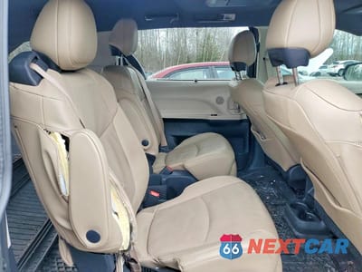 Zdjęcie 11 z 14 samochodu: 2024 TOYOTA SIENNA LE VIN:5TDGSKFC6RS138982 - miniatura
