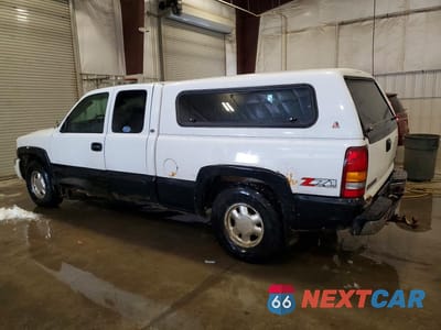 Drugie zdjęcie samochodu z przodu: 2003 GMC NEW SIERRA K1500 VIN:1GTEK19T33E288915 - miniatura