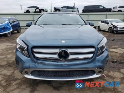 Piąte zdjęcie samochodu w środku: 2015 MERCEDES-BENZ GLA-CLASS GLA250 4MA VIN:WDCTG4GB6FJ151428 - miniatura