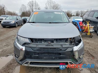 Piąte zdjęcie samochodu w środku: 2019 MITSUBISHI OUTLANDER SE VIN:JA4AZ3A39KZ005551 - miniatura