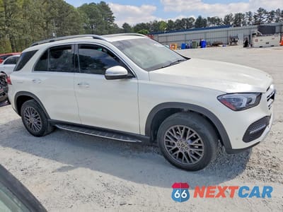 Czwarte zdjęcie samochodu z boku: 2022 MERCEDES-BENZ GLE 350 VIN:4JGFB4JE4NA722607 - miniatura
