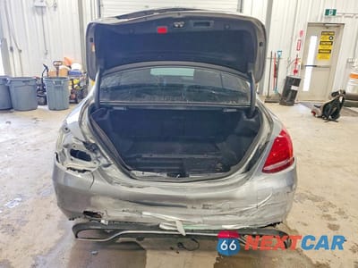 Zdjęcie 6 z 12 samochodu: 2016 MERCEDES-BENZ C 300 4MATIC VIN:55SWF4KB8GU159146 - miniatura