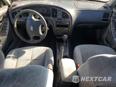 Zdjęcie 8 z 12 samochodu: 2004 HYUNDAI ELANTRA GLS VIN:KMHDN46D44U730556 - miniatura