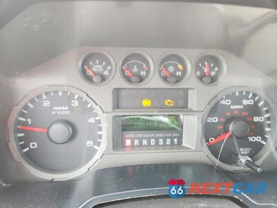 Zdjęcie 9 z 11 samochodu: 2008 FORD F350 VIN:1FDWF37R58EB68886 - miniatura