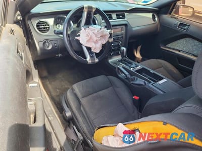 Zdjęcie 8 z 13 samochodu: 2013 FORD MUSTANG VIN:1ZVBP8AM4D5216136 - miniatura
