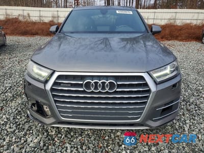 Piąte zdjęcie samochodu w środku: 2017 AUDI Q7 PREMIUM VIN:WA1AAAF75HD016530 - miniatura
