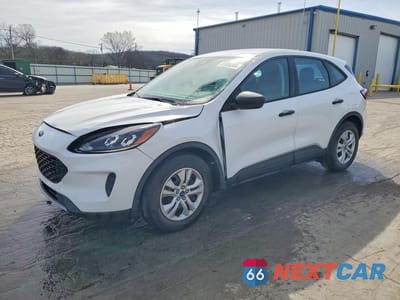 2022 FORD ESCAPE S 1FMCU0F62NUB51267 - główne zdjęcie licytacji z USA - miniatura