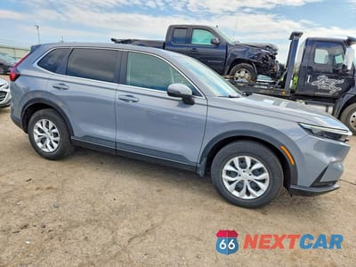Czwarte zdjęcie samochodu z boku: 2025 HONDA CR-V LX VIN:2HKRS4H24SH438119 - miniatura