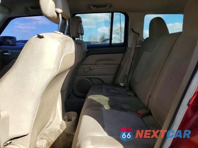 Zdjęcie 10 z 11 samochodu: 2014 JEEP PATRIOT SPORT VIN:1C4NJPBB4ED503427 - miniatura