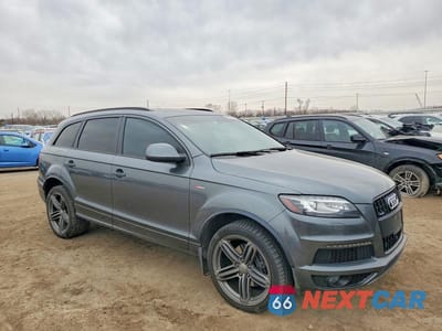 Czwarte zdjęcie samochodu z boku: 2015 AUDI Q7 PRESTIGE VIN:WA1DGAFE3FD016629 - miniatura