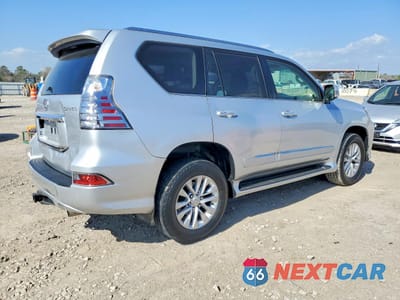 Trzecie zdjęcie samochodu z tyłu: 2017 LEXUS GX 460 BASE VIN:JTJBM7FX0H5159901 - miniatura