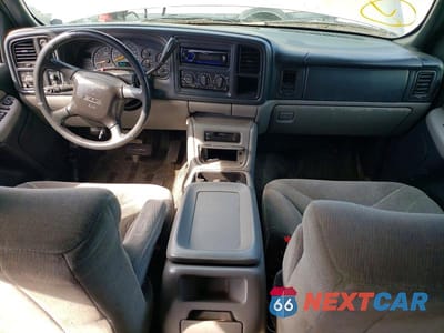 Zdjęcie 8 z 13 samochodu: 2001 GMC YUKON XL VIN:3GKFK16TX1G149125 - miniatura