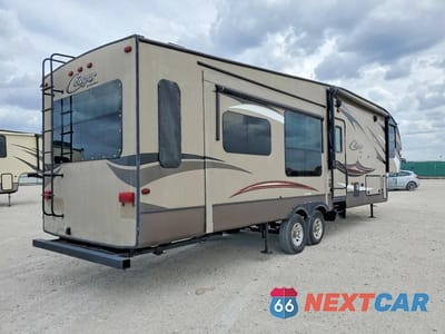 Czwarte zdjęcie samochodu z boku: 2015 KEYSTONE COUGAR RV VIN:4YDF33325F2508197 - miniatura