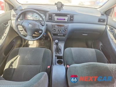 Zdjęcie 8 z 11 samochodu: 2005 TOYOTA COROLLA VIN:1NXBR32E45Z417464 - miniatura