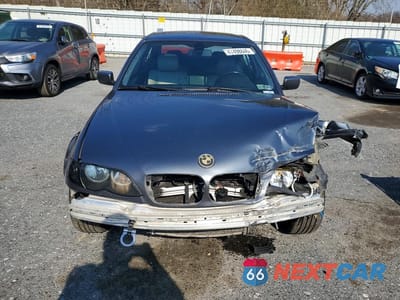 Piąte zdjęcie samochodu w środku: 2003 BMW 325 XI VIN:WBAEU33433PF58608 - miniatura