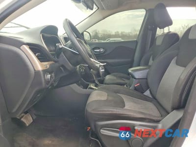 Zdjęcie 7 z 13 samochodu: 2014 JEEP CHEROKEE SPORT VIN:1C4PJLAB6EW123545 - miniatura