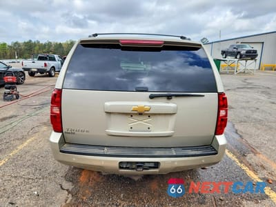 Zdjęcie 6 z 13 samochodu: 2014 CHEVROLET TAHOE C1500 LTZ VIN:1GNSCCE04ER109727 - miniatura