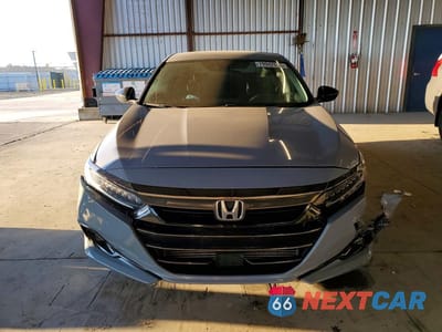 Piąte zdjęcie samochodu w środku: 2022 HONDA ACCORD SPORT SE VIN:1HGCV1F48NA033734 - miniatura