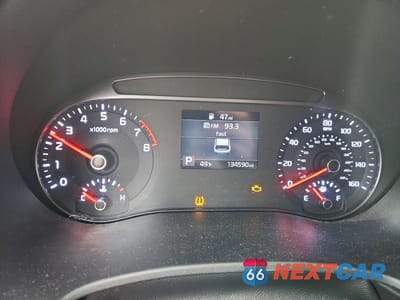 Zdjęcie 9 z 12 samochodu: 2021 KIA SOUL LX VIN:KNDJ23AU2M7742155 - miniatura