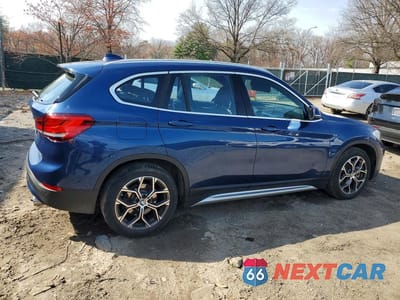 Trzecie zdjęcie samochodu z tyłu: 2021 BMW X1 XDRIVE28I VIN:WBXJG9C02M5S18274 - miniatura