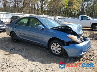 Czwarte zdjęcie samochodu z boku: 2003 TOYOTA CAMRY LE VIN:4T1BE32K43U661890 - miniatura