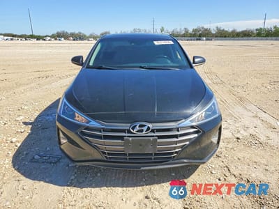 Piąte zdjęcie samochodu w środku: 2020 HYUNDAI ELANTRA VALUE EDITION VIN:5NPD84LF2LH602908 - miniatura