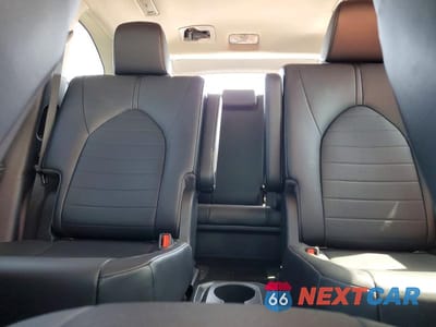 Zdjęcie 10 z 13 samochodu: 2020 TOYOTA HIGHLANDER HYBRID XLE VIN:5TDHBRCH0LS006949 - miniatura