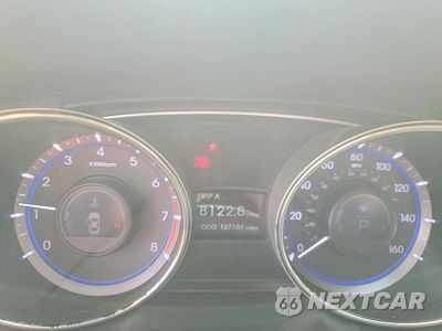 Zdjęcie 9 z 12 samochodu: 2013 HYUNDAI SONATA LIMITED VIN:5NPEC4AC5DH585311 - miniatura