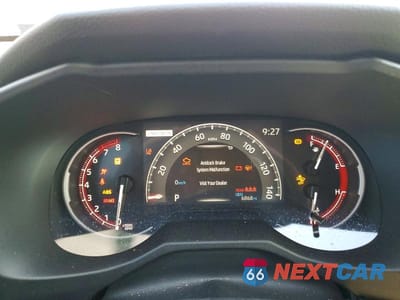 Zdjęcie 9 z 12 samochodu: 2025 TOYOTA RAV4 XLE VIN:2T3W1RFV5SC361626 - miniatura