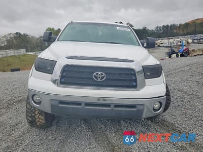 Piąte zdjęcie samochodu w środku: 2007 TOYOTA TUNDRA SR5 VIN:5TBEV541X7S472889 - miniatura