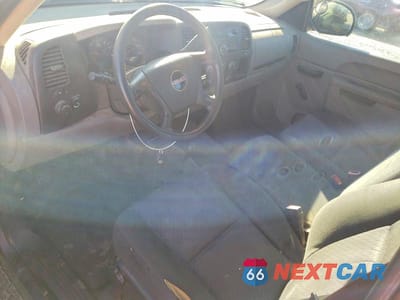 Zdjęcie 8 z 11 samochodu: 2010 GMC SIERRA K1500 VIN:1GTPKTEXXAZ288171 - miniatura