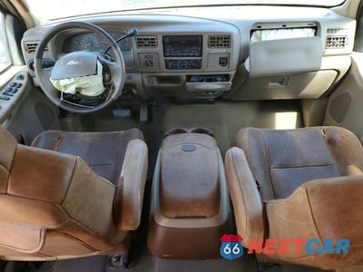 Zdjęcie 8 z 14 samochodu: 2004 FORD F350 SUPER DUTY VIN:1FTWW33P64EB32644 - miniatura