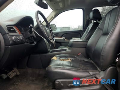 Zdjęcie 7 z 13 samochodu: 2014 GMC YUKON XL K1500 SLT VIN:1GKS2KE75ER121943 - miniatura