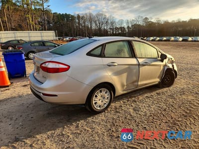 Trzecie zdjęcie samochodu z tyłu: 2016 FORD FIESTA S VIN:3FADP4AJ3GM164688 - miniatura