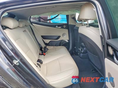 Zdjęcie 10 z 13 samochodu: 2019 KIA STINGER BASE VIN:KNAE15LA0K6063682 - miniatura