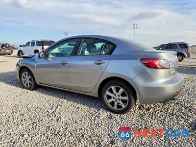 Drugie zdjęcie samochodu z przodu: 2011 MAZDA 3 I VIN:JM1BL1VF8B1402512 - miniatura