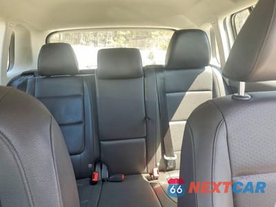 Zdjęcie 10 z 12 samochodu: 2017 VOLKSWAGEN TIGUAN S VIN:WVGAV7AX7HK017674 - miniatura