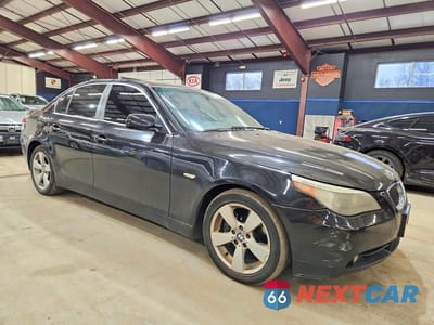 Czwarte zdjęcie samochodu z boku: 2006 BMW 530 XI VIN:WBANF73536CG69858 - miniatura