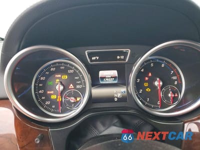 Zdjęcie 9 z 13 samochodu: 2019 MERCEDES-BENZ GLS 450 4MATIC VIN:4JGDF6EE2KB219844 - miniatura