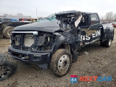 2022 FORD F450 1FT8W4DT6NED31236 - główne zdjęcie licytacji z USA - miniatura