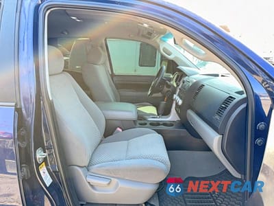 Piąte zdjęcie samochodu w środku: 2007 TOYOTA TUNDRA SR5 VIN:5TFBV541X7X021188 - miniatura