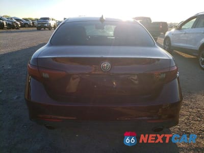 Zdjęcie 6 z 11 samochodu: 2017 ALFA ROMEO GIULIA TI VIN:ZARFAECN8H7558599 - miniatura