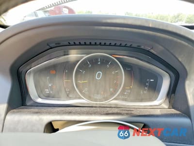 Zdjęcie 9 z 12 samochodu: 2015 VOLVO XC60 T5 PLATINUM VIN:YV440MDM4F2687211 - miniatura