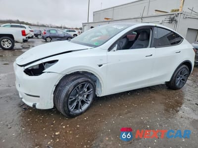 2024 TESLA MODEL Y 7SAYGDEE5RA329415 - główne zdjęcie licytacji z USA - miniatura