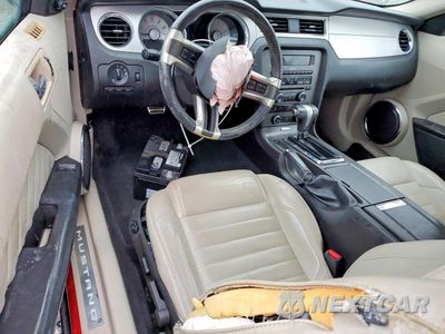 Zdjęcie 8 z 12 samochodu: 2010 FORD MUSTANG VIN:1ZVBP8AN9A5157895 - miniatura