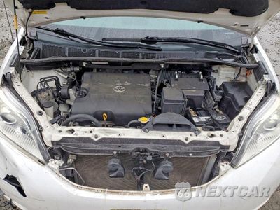 Zdjęcie 12 z 12 samochodu: 2012 TOYOTA SIENNA XLE 8-PASSENGER VIN:5TDYK3DCXCS244579 - miniatura